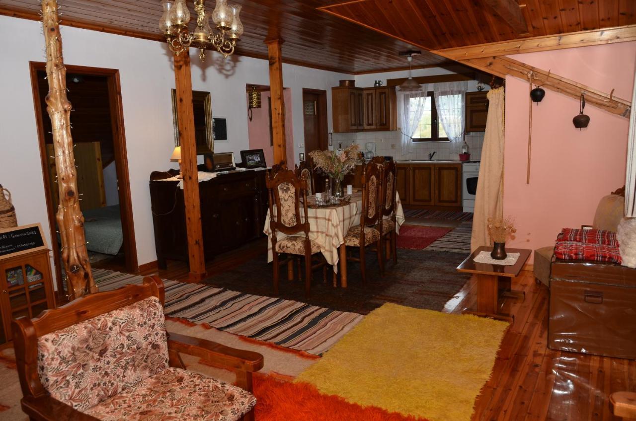 Σοφίτα Villa Graviá Exteriör bild